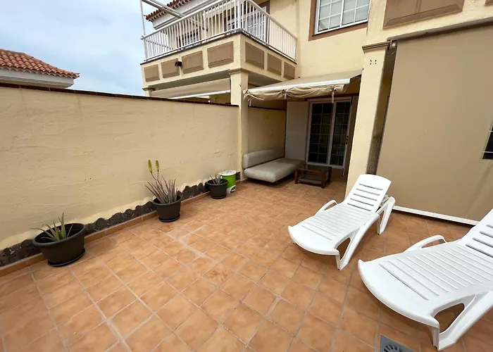 Piera's Apartment Chayofa